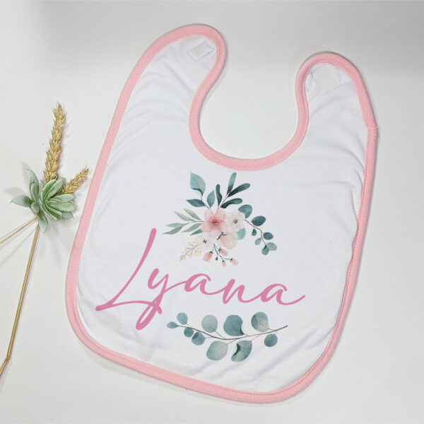 Bavoir enfant personnalisé fleurs