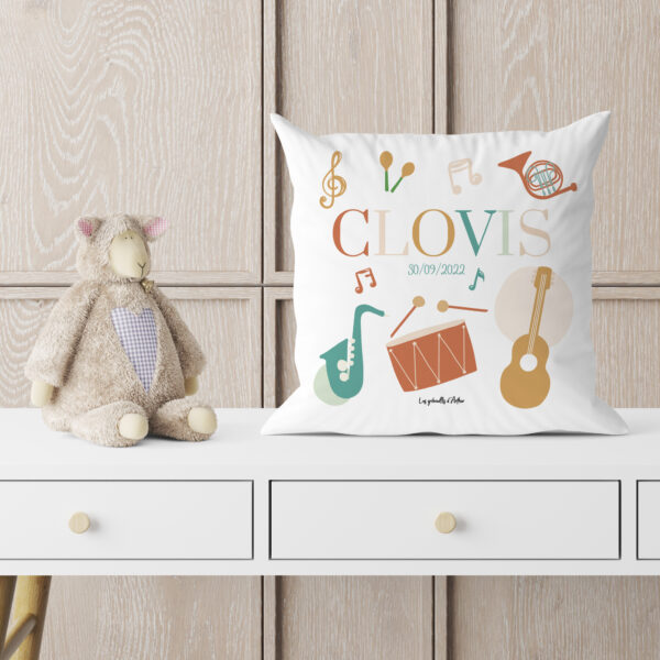 Coussin enfant personnalisé Instruments de musique en situation