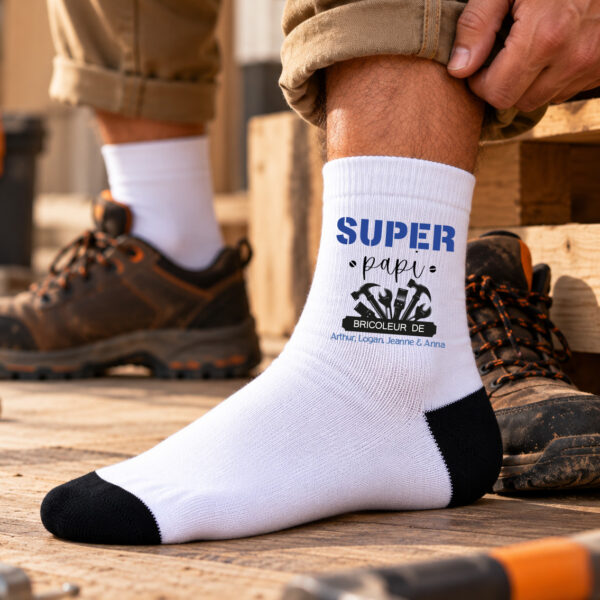 Chaussettes personnalisées Super Papi bricoleur – Prénoms des petits-enfants